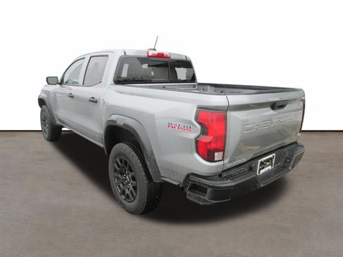 Used 2023 Chevrolet Colorado Trail Boss image 3