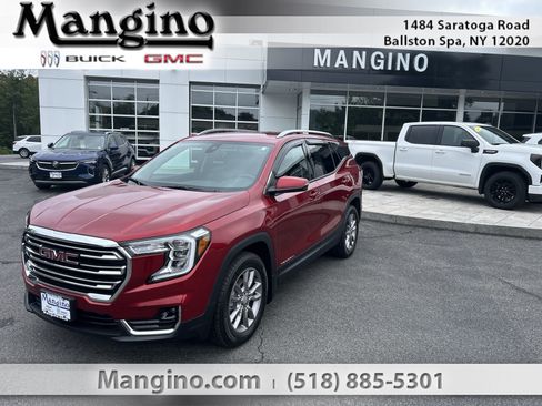 Certified 2024 GMC Terrain SLT AWD/4WD image 1