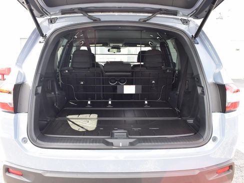 New 2026 Honda Pilot Sport image 6