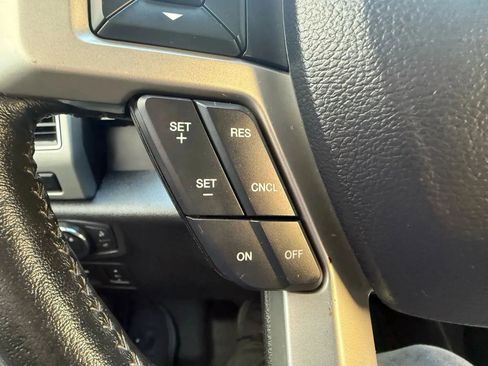 Used 2020 Ford F150 Lariat w/ Equipment Group 502A Luxury image 14