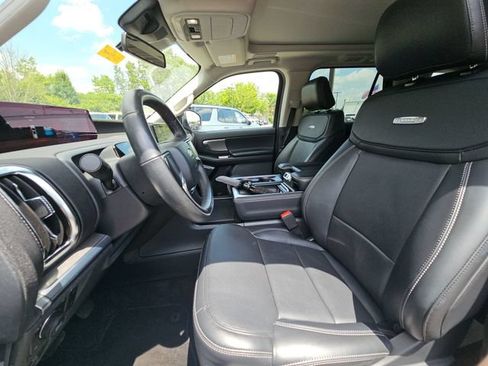 Used 2025 Ford Expedition Max Platinum w/ Driver's Package AWD/4WD image 21