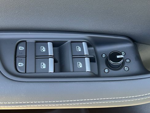 Certified 2026 Audi Q8 Premium Plus AWD/4WD image 15