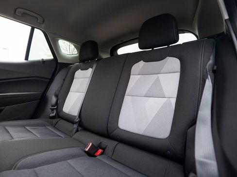 Certified 2024 Chevrolet Trax LS w/ LS Convenience Package image 33