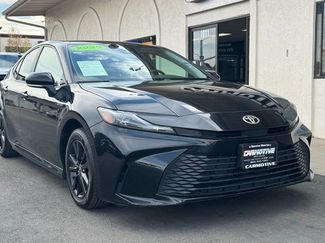 Used 2025 Toyota Camry LE video 1