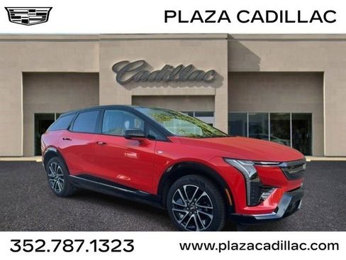 Certified 2025 Cadillac Optiq Sport 1 image 1