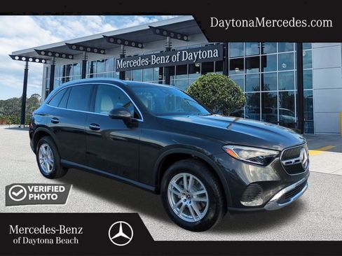 Used 2026 Mercedes-Benz GLC 300 4MATIC image 1