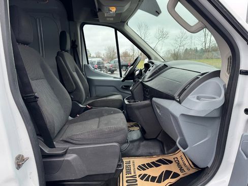 Used 2015 Ford Transit 250 130 Medium Roof w/ Exterior Upgrade Package RWD image 18