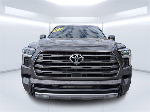 Used 2023 Toyota Sequoia Limited image 8