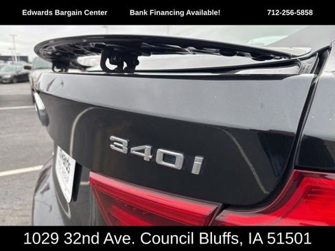 Used 2017 BMW 340i Gran Turismo xDrive image 9