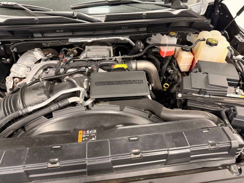 Used 2021 GMC Sierra 3500 Denali w/ Denali Black Diamond Edition image 43