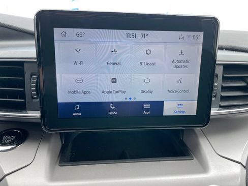 Used 2024 Ford Explorer XLT w/ Equipment Group 202A AWD/4WD image 18