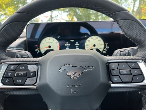 New 2025 Ford Mustang Premium image 5