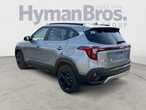 New 2026 Kia Seltos EX FWD image 6