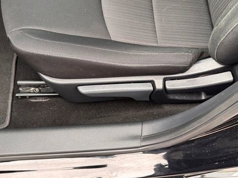 Certified 2025 Nissan Sentra SV FWD image 12