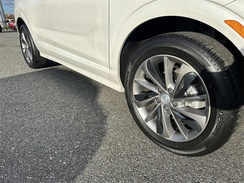 Used 2023 Buick Encore GX Select w/ Sport Touring Package image 11