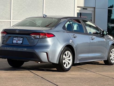 Certified 2025 Toyota Corolla LE image 4