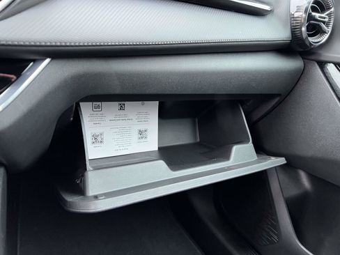 Certified 2025 Chevrolet Equinox LT w/ Safety and Technology Package image 30