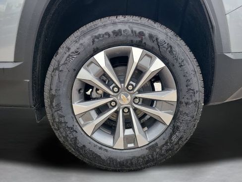 New 2027 Chevrolet Equinox LT FWD image 35