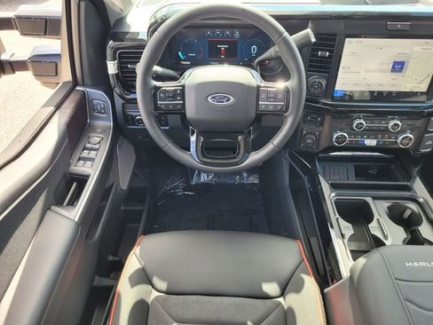 New 2026 Ford F250 Lariat w/ Black Appearance Package image 15