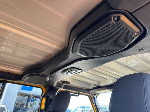 Certified 2021 Jeep Wrangler Unlimited Sport AWD/4WD image 19
