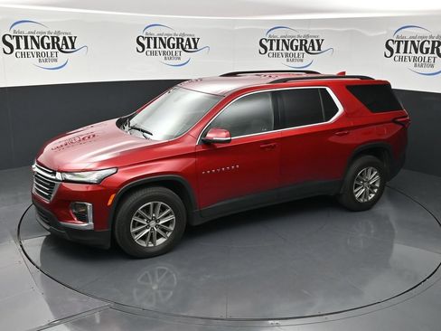 Used 2023 Chevrolet Traverse LT w/ LPO, Floor Liner Package AWD/4WD image 23
