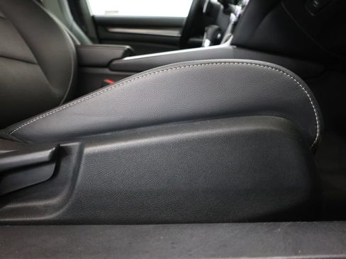 Used 2019 Honda Accord Sport image 15