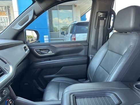 Used 2021 Chevrolet Tahoe LT w/ LT Signature Package AWD/4WD image 22