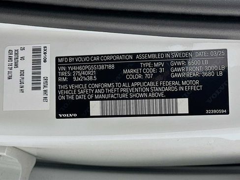 New 2025 Volvo XC90 T8 Ultra w/ Protection Package Premier image 31