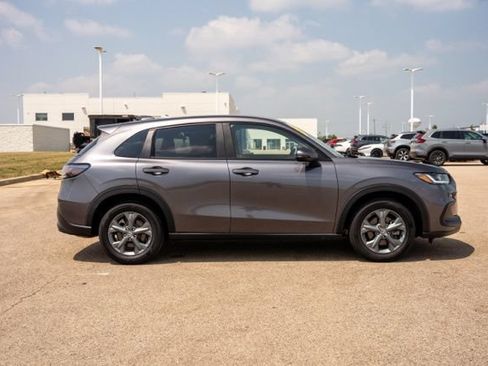 Used 2026 Honda HR-V LX image 8