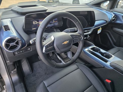 New 2026 Chevrolet Equinox EV LT w/ Convenience Package II image 24