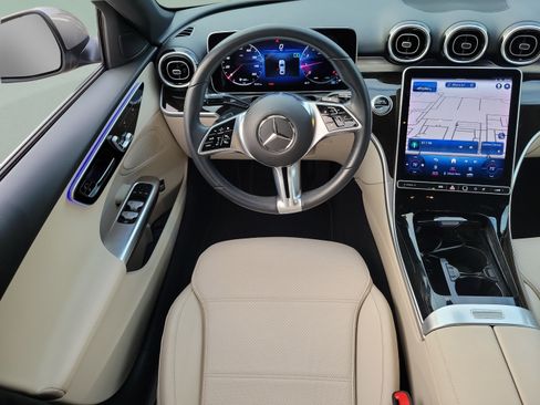 Used 2023 Mercedes-Benz C 300 Sedan image 8