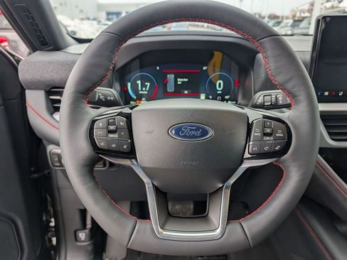 New 2026 Ford Explorer ST-Line w/ ST-Line Street Pack image 26