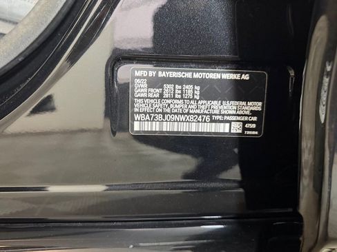 Used 2022 BMW 540i xDrive w/ Premium Package image 27