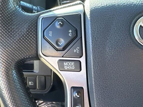 Used 2019 Toyota Tacoma SR5 image 19