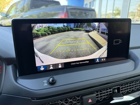 Used 2025 Honda Accord Sport image 6