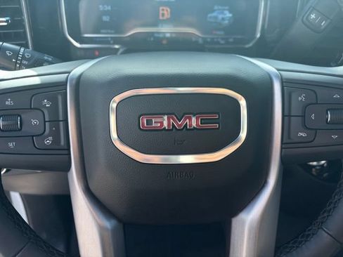 Used 2025 GMC Sierra 1500 SLT RWD image 6