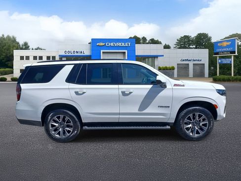 Used 2023 Chevrolet Tahoe Z71 AWD/4WD image 3