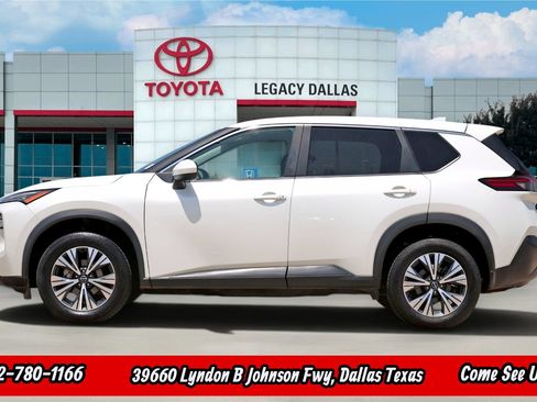 Used 2023 Nissan Rogue SV FWD image 6