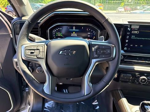Used 2025 Chevrolet Silverado 1500 RST w/ Dark Appearance Package AWD/4WD image 25