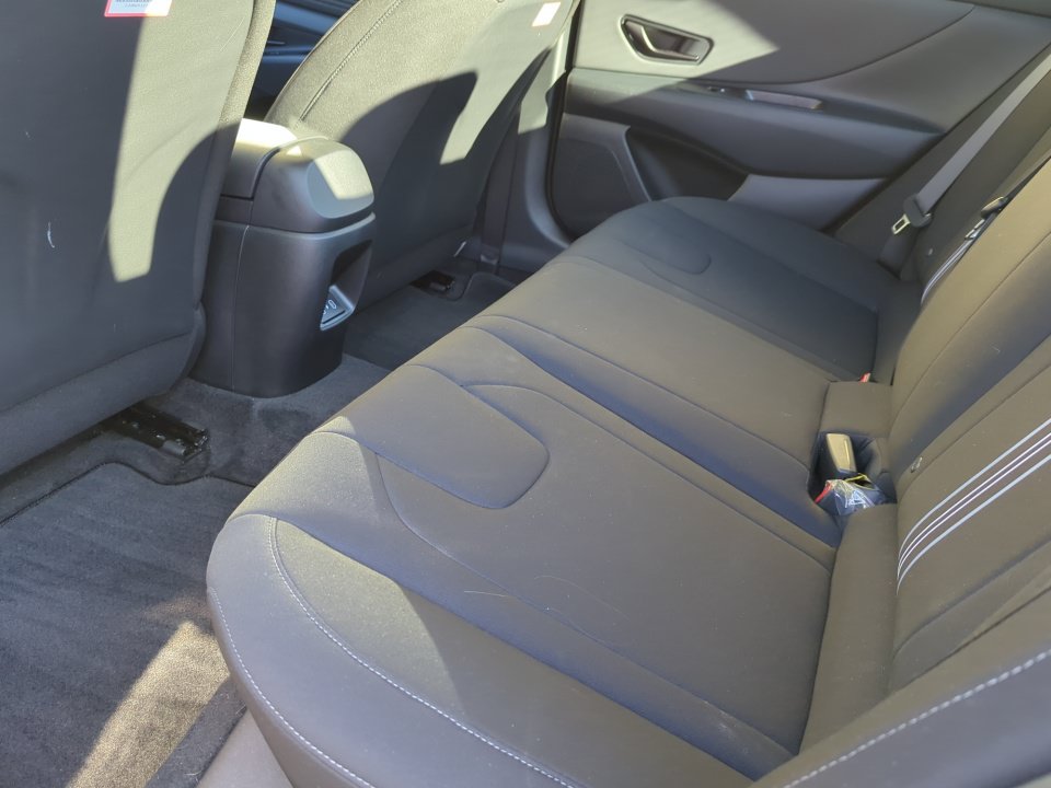 Certified 2026 Hyundai Elantra Sport FWD image 15