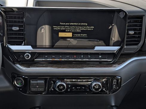 New 2026 GMC Sierra 1500 Elevation w/ Elevation Premium Package AWD/4WD image 15