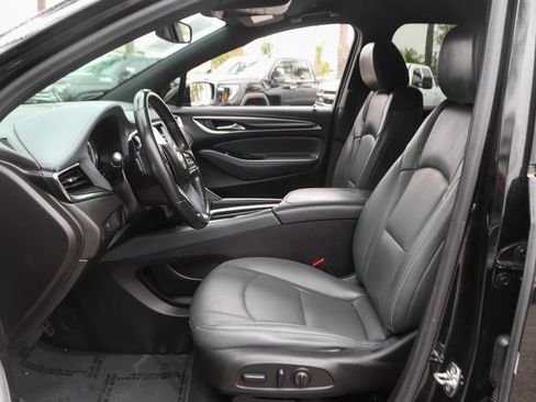 Used 2024 Buick Enclave Essence w/ Sport Touring Edition FWD image 21