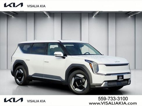 New 2026 Kia EV9 Light image 1