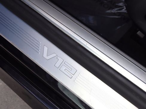 Used 2018 BMW M760i xDrive AWD/4WD image 47