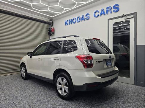 Used 2016 Subaru Forester 2.5i w/ Alloy Wheel Package AWD/4WD image 3