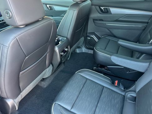New 2026 Buick Enclave Sport Touring w/ Power Package FWD image 10
