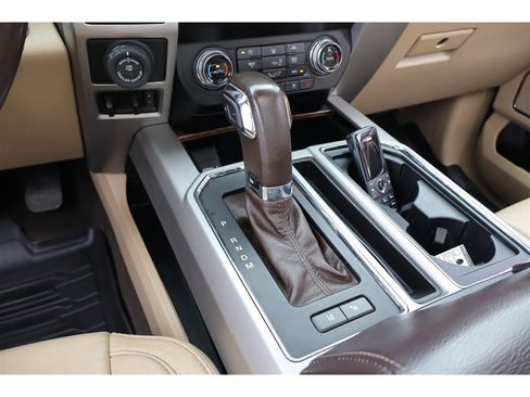Used 2020 Ford F150 Lariat w/ Equipment Group 502A Luxury AWD/4WD image 25