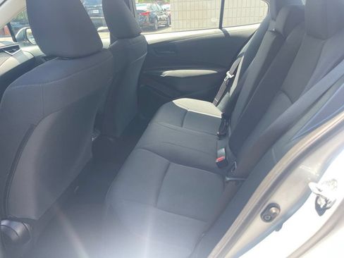 Used 2025 Toyota Corolla LE FWD image 11