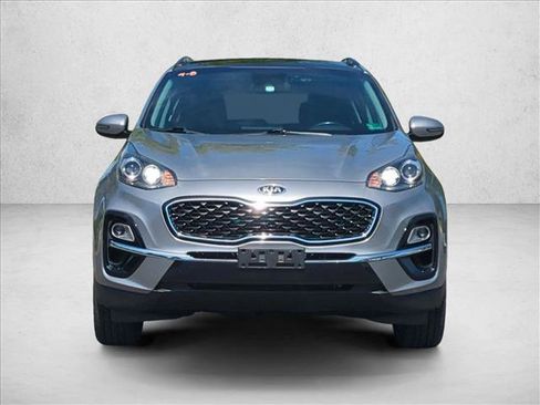 Used 2022 Kia Sportage EX AWD/4WD image 2