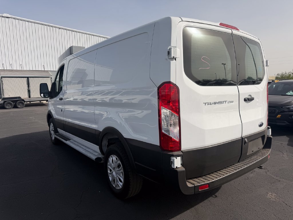 Used 2025 Ford Transit 250 Low Roof w/ Exterior Upgrade Package RWD image 5